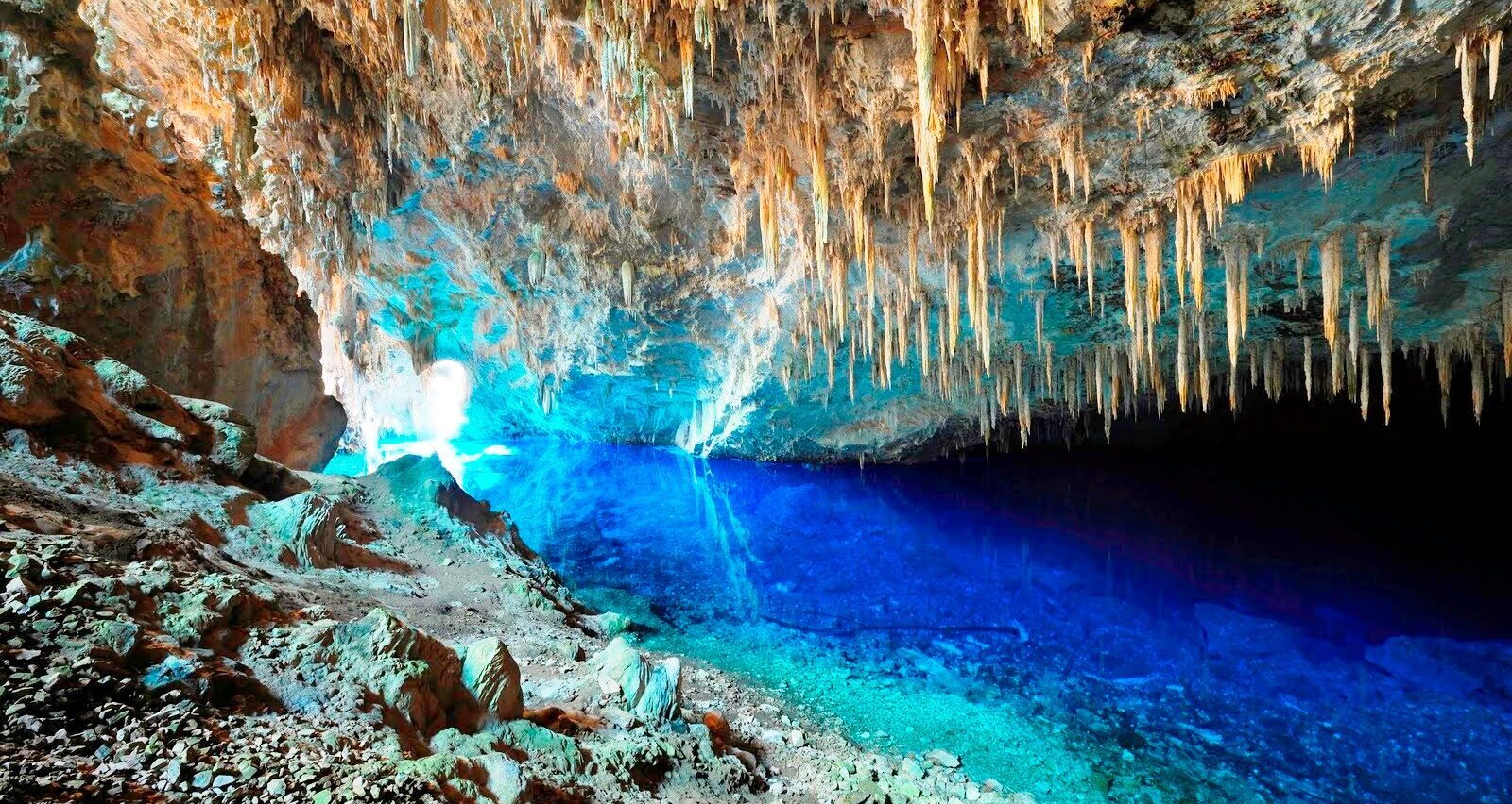 Gruta-lago-azul-impacto (6)